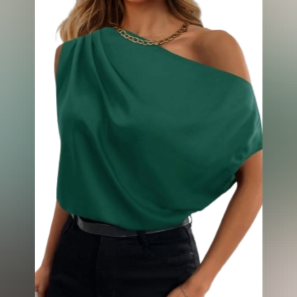 Slant Shoulder Pleated Blouse ( Size XL) - Picture 2 of 5